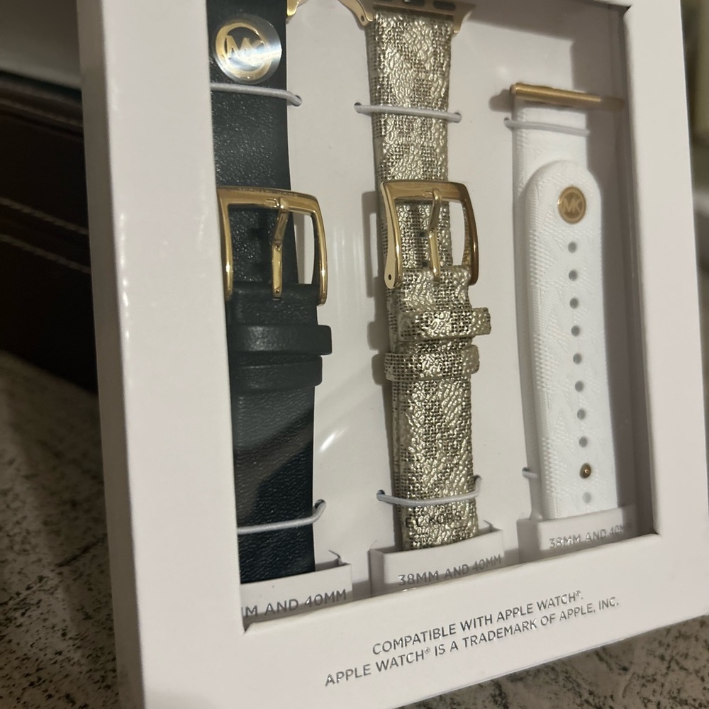 Michael Kors Women’s Watch Strap Set - Black, Gold, White - Picture 2 of 6